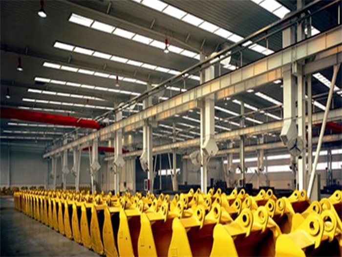 姜堰徐工集团挖掘机装配车间